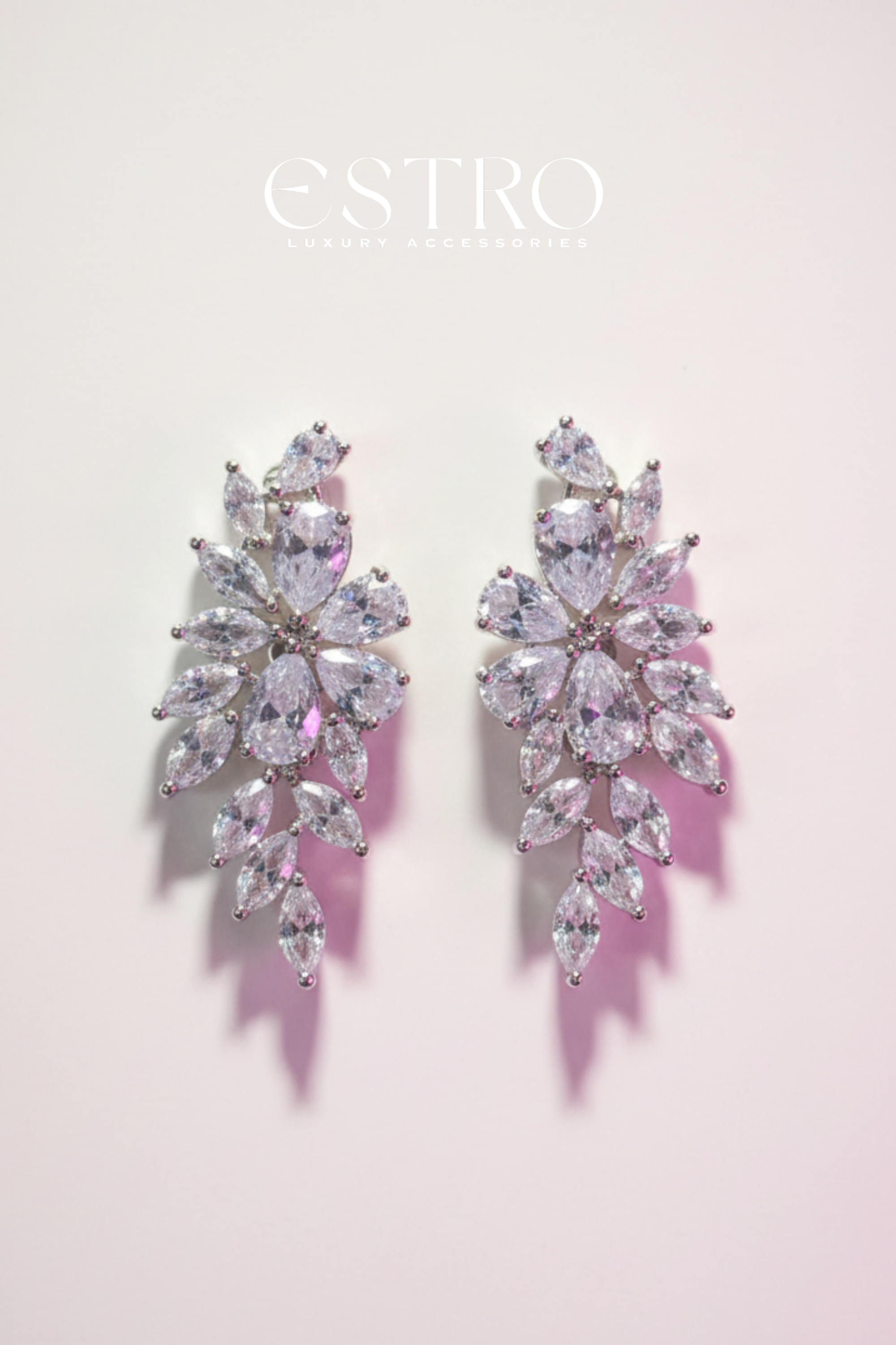 CRYSTALLINE EARRING