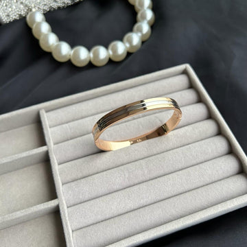 STATEMENT TWO TONE BANGLE