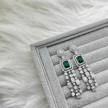 STELLA EARRING