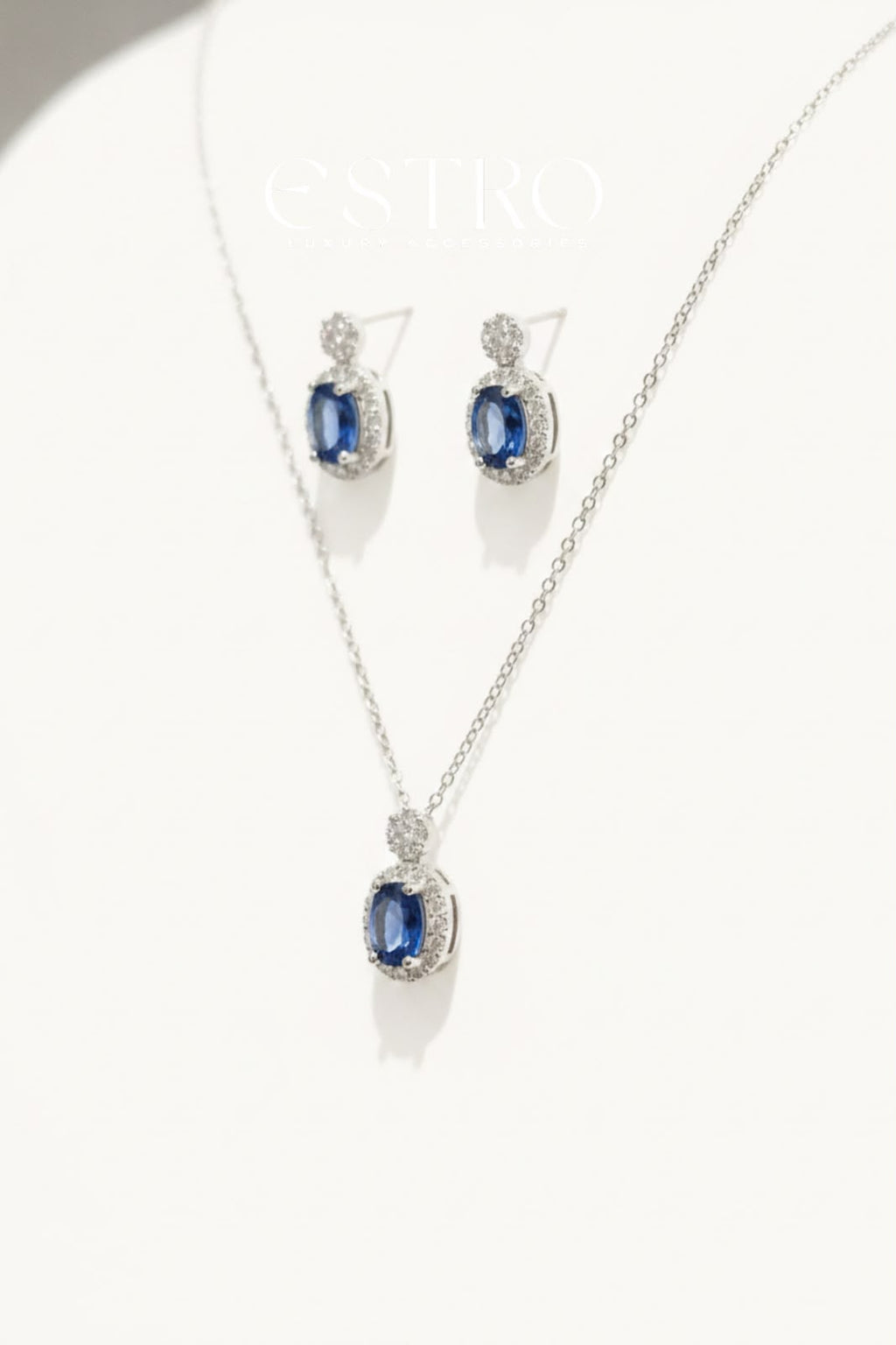 FREYA PENDANT SET